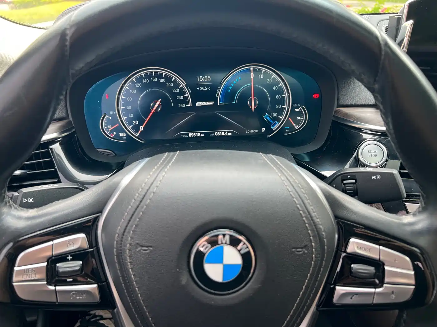 BMW 5 Series New Energy 2019 530Le Luxury Package фото 16