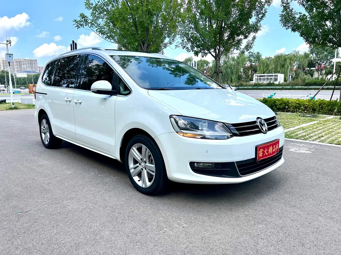 Volkswagen Sharan 2019 2018 Facelift 380TSI Comfort 7-Seater