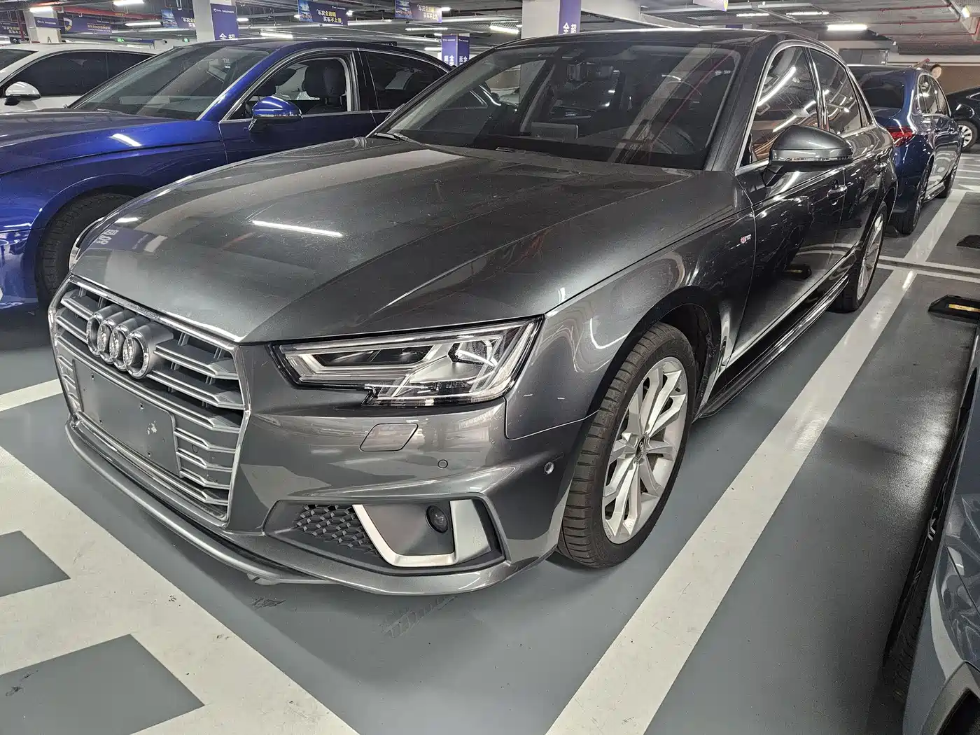 Audi A4L 2019 40 TFSI Fashion (China VI)