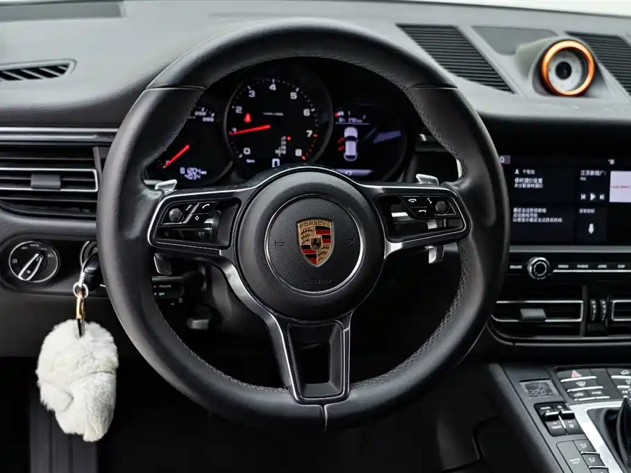 Porsche Macan 2018 Macan 2.0T фото 10