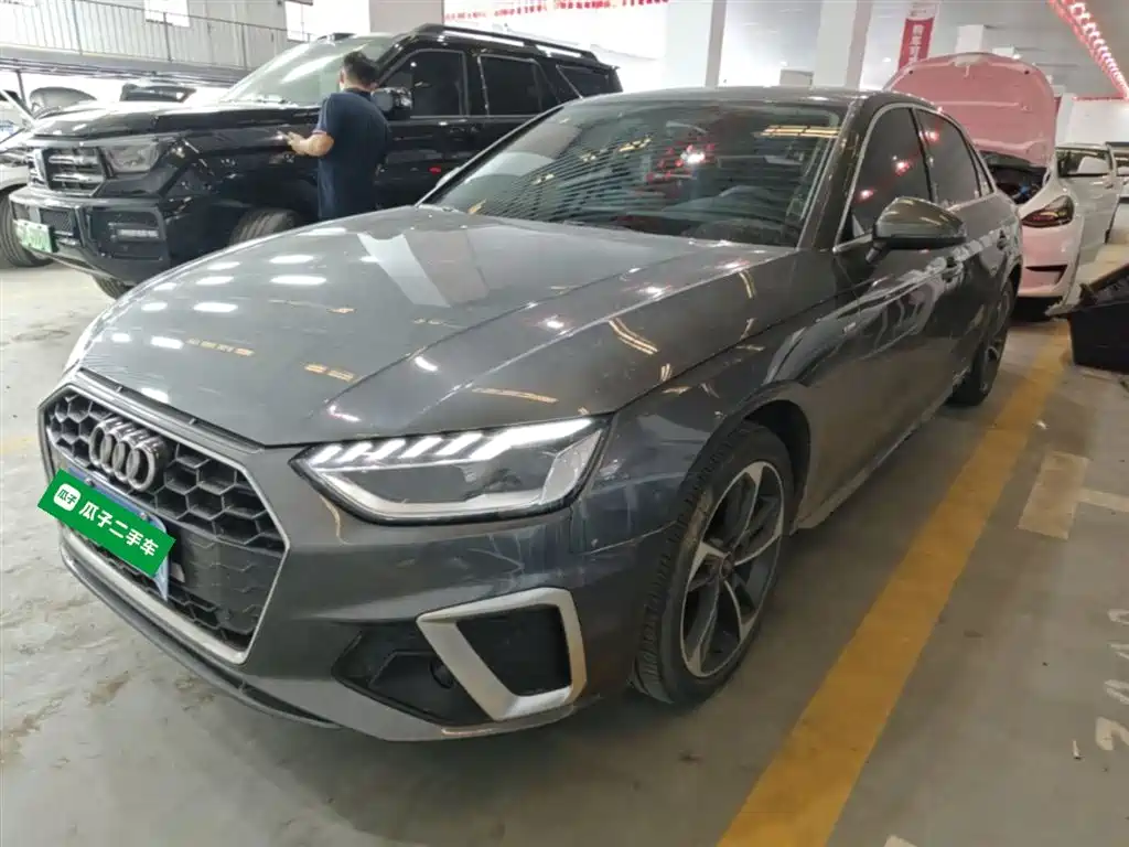 Audi A4L 2023 40 TFSI Fashion Dynamic