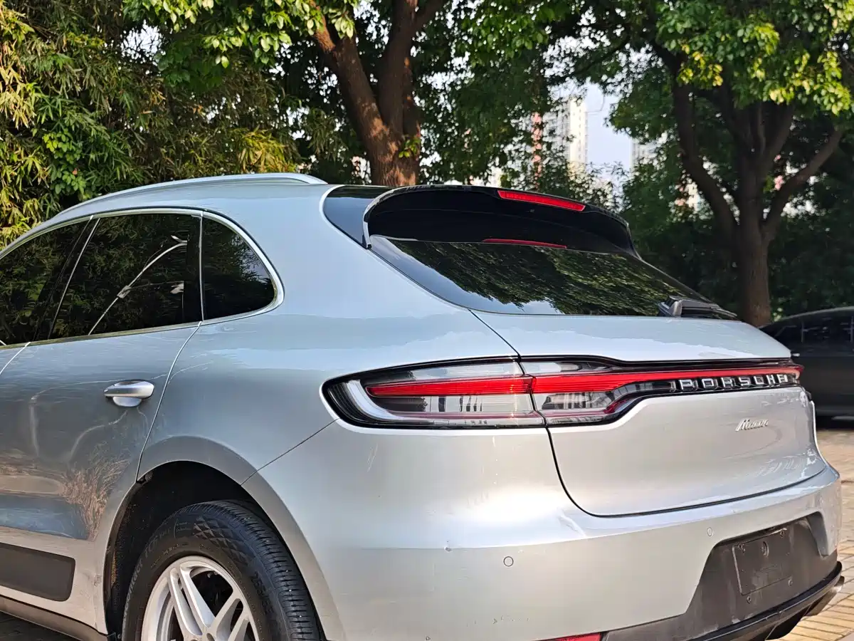 Porsche Macan 2020 Macan 2.0T фото 29
