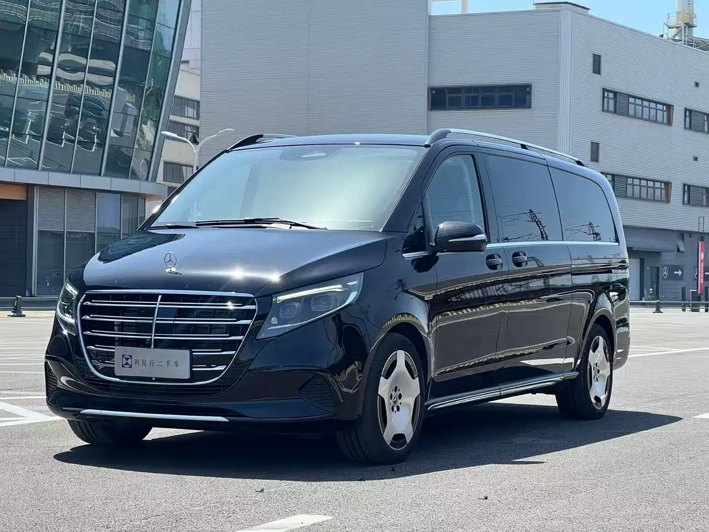 Mercedes-Benz V-Class 2024 V 300 L Long Wheelbase Luxury Edition