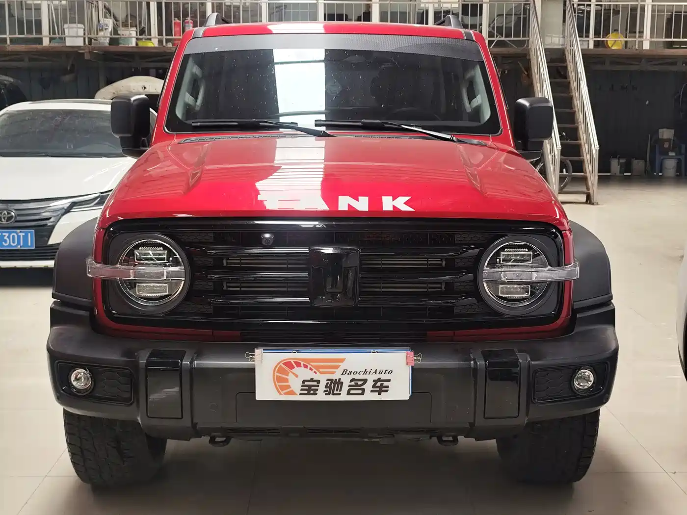 Tank 300 2023 Off-Road Edition 2.0T Conqueror фото 2