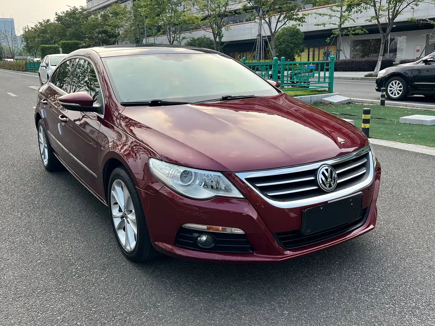 Volkswagen FAW-Volkswagen CC 2011 1.8TSI Luxury фото 3