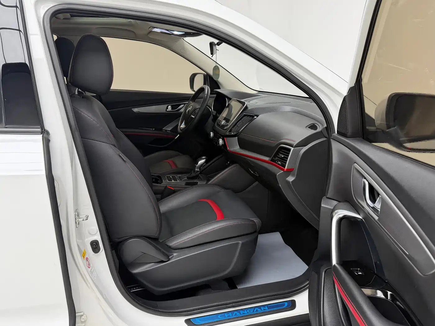 CHANGAN CS55