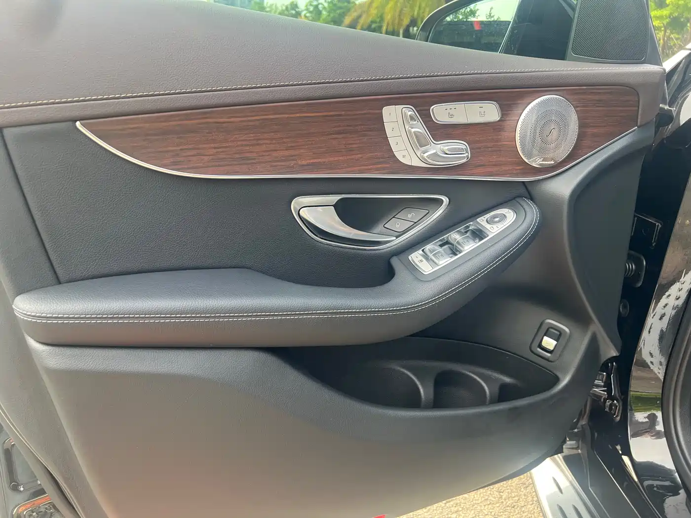 Mercedes-Benz GLC 2021 GLC 300 L 4MATIC Luxury фото 5