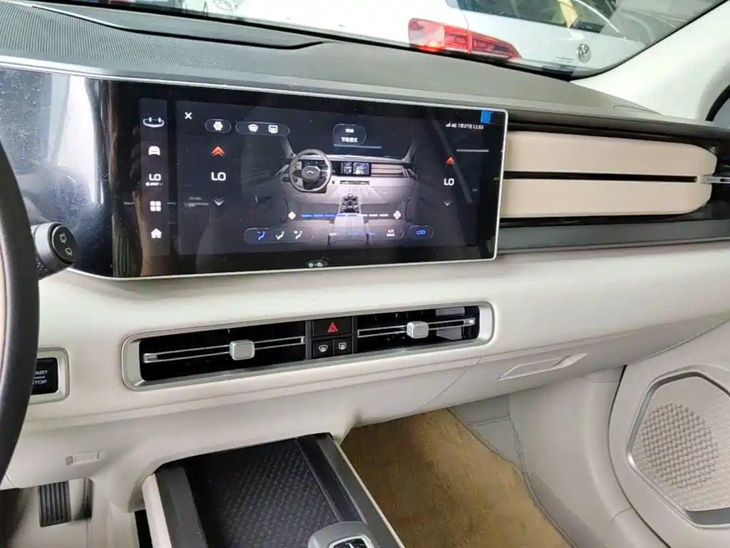 Geely ICON 2023 2023 Model 1.5TD Chocolate Deluxe Edition