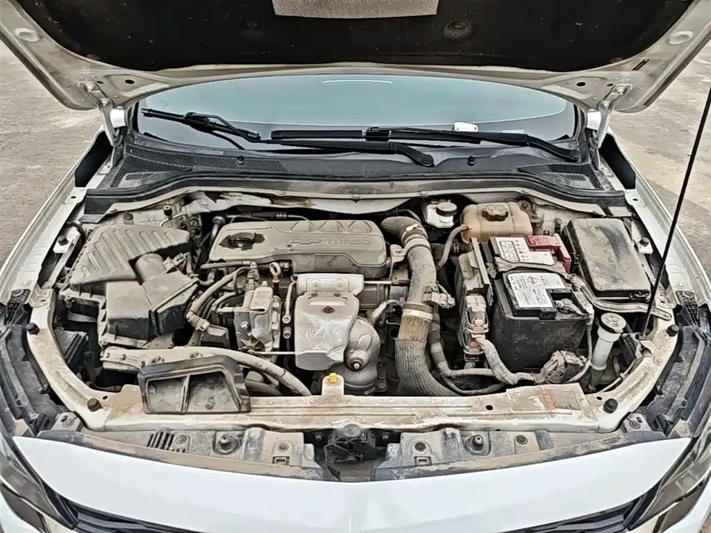 Chevrolet Monza 2019 RS 330T Auto Smooth Edition China VI фото 20