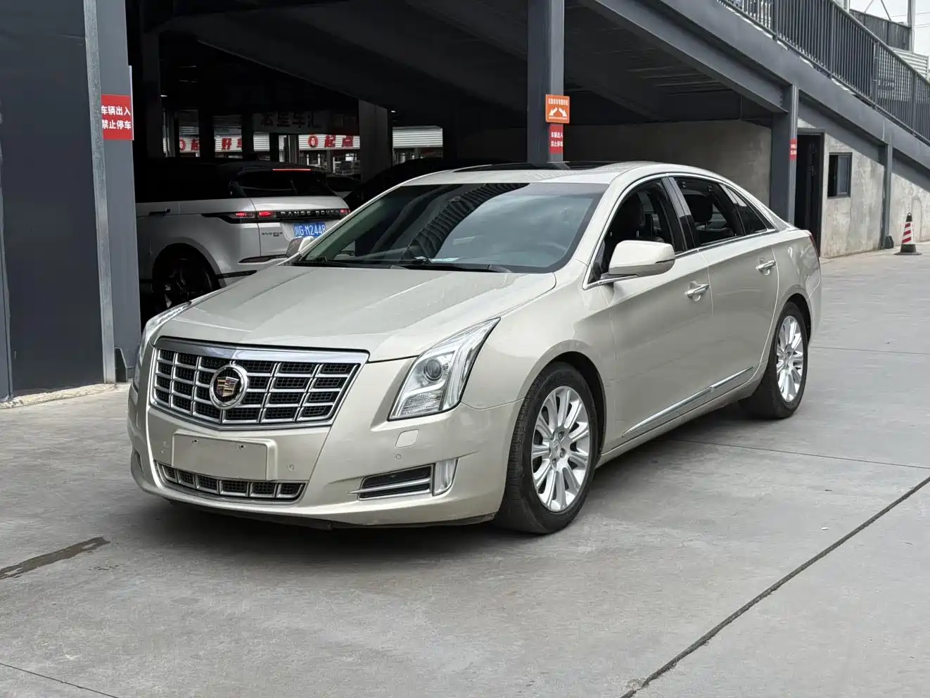 Cadillac XTS 2014 2014 28T Luxury Edition