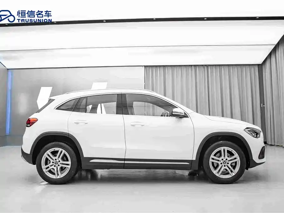 Mercedes-Benz GLA 2023 2023 GLA 200