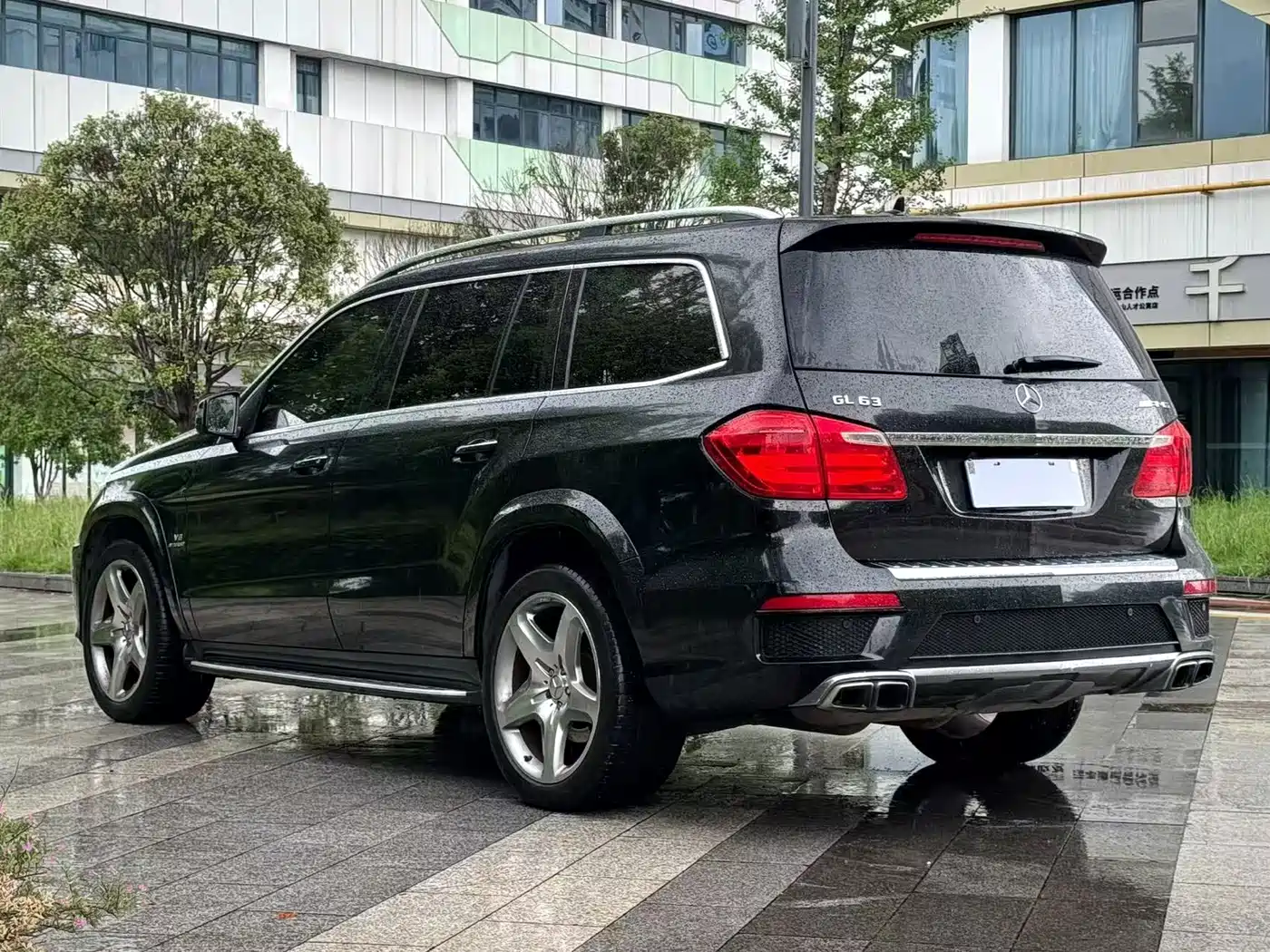Mercedes-Benz GL-Class AMG 2014 AMG GL 63 фото 9