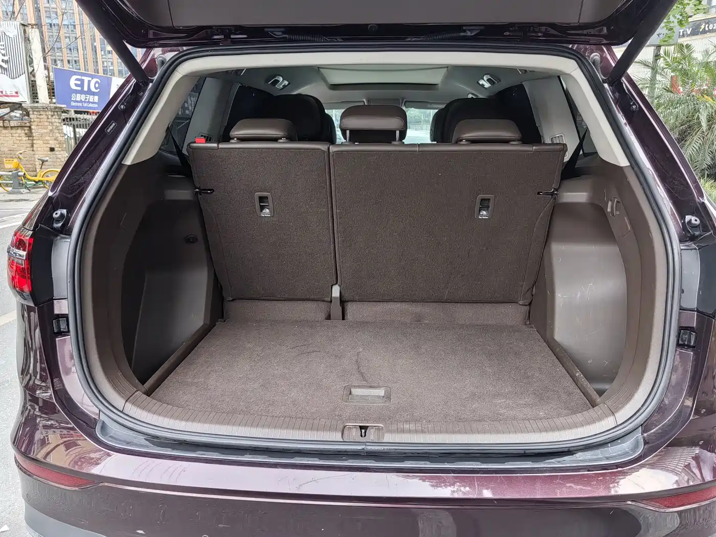 Volkswagen Viloran 2020 380TSI Premium фото 12