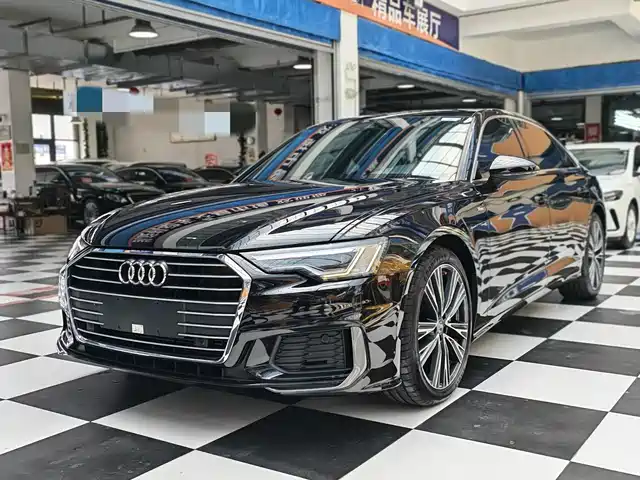 Audi A6L 2022
