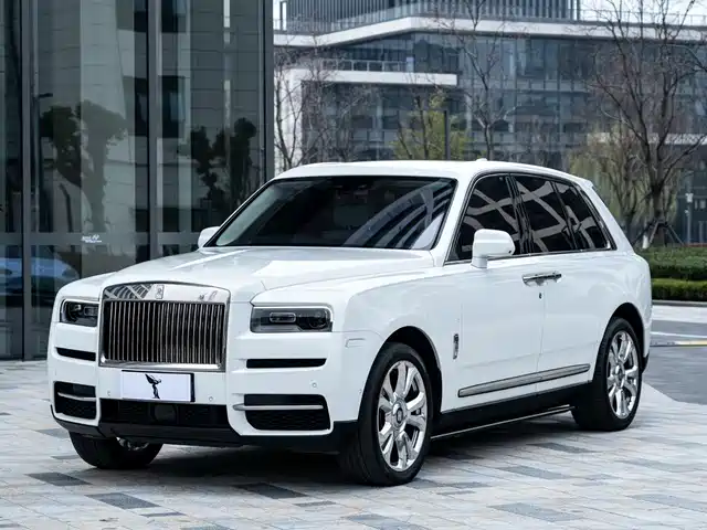 Rolls-Royce Cullinan 2024