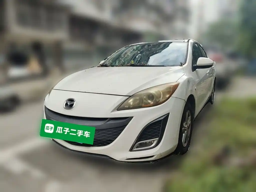 Mazda Mazda3 Axela 2014 2013 Sedan 1.6L Automatic Elite