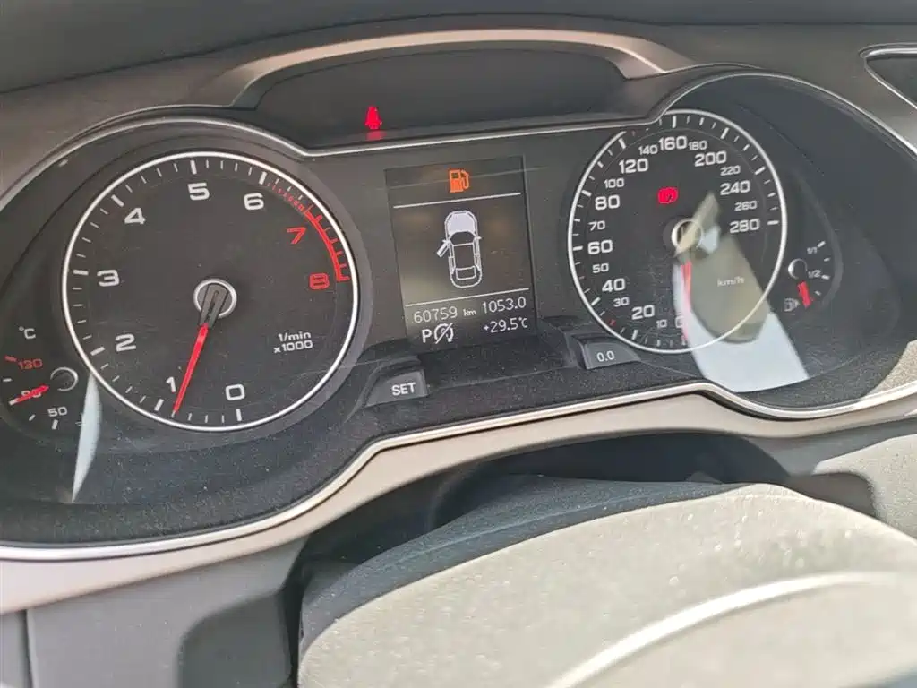 Audi A4L 2015 35 TFSI Auto Standard фото 5