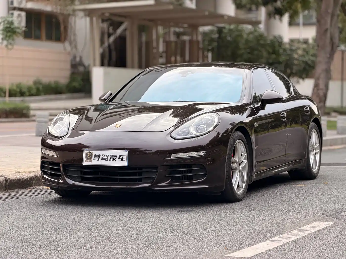 Porsche Panamera 2014 Panamera 3.0T фото 5
