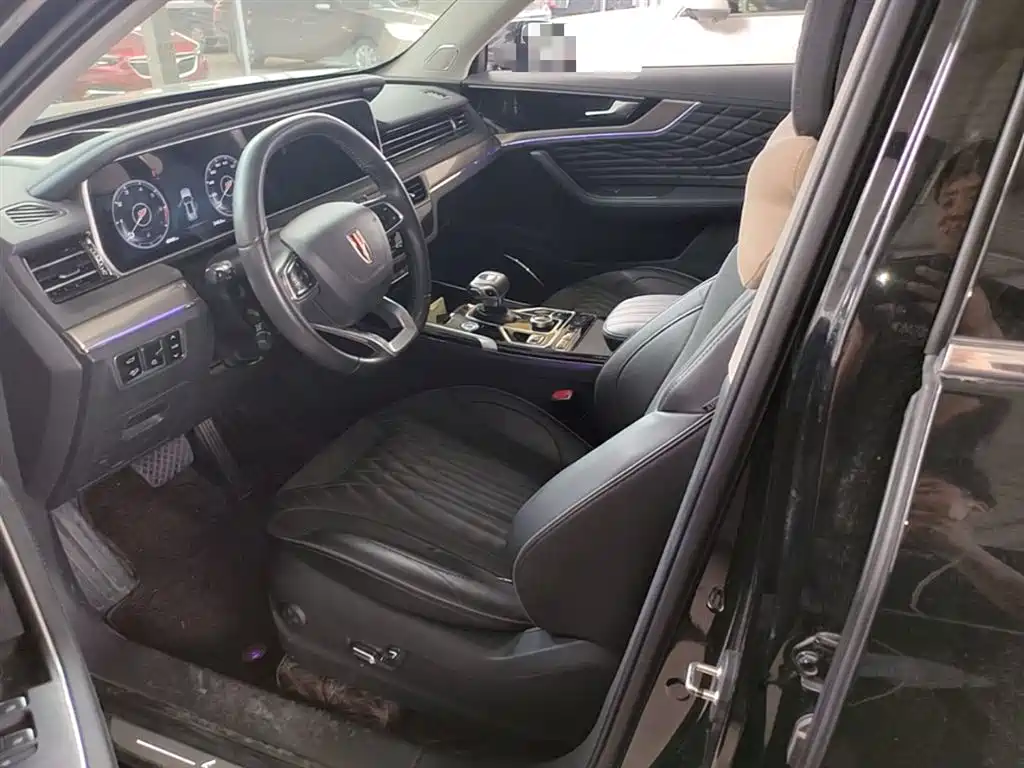 Hongqi HS5 2022 Facelift 2.0T Smart Flag Enjoyment Edition фото 22