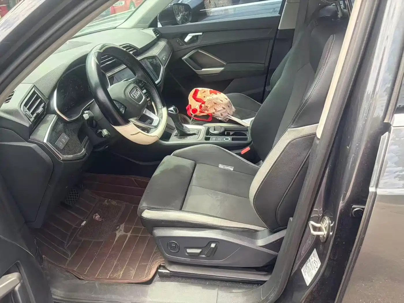 Audi Q3 2022 35 TFSI Fashion Dynamic фото 7