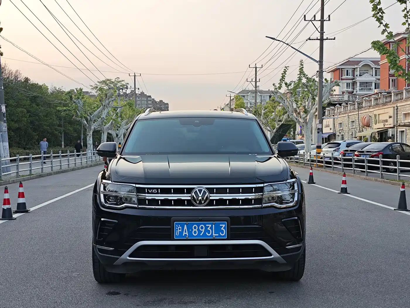 Volkswagen Teramont 2023 530 V6 AWD Premium Luxury Edition фото 3
