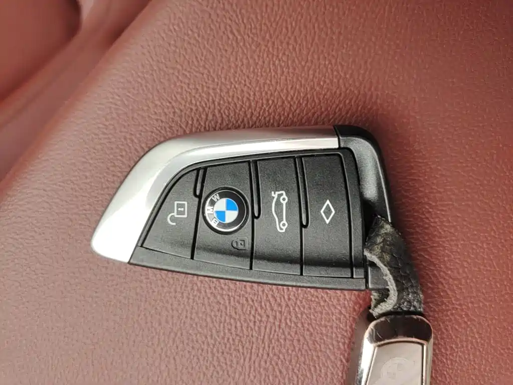 BMW iX3 2024 2024 Leading Edition
