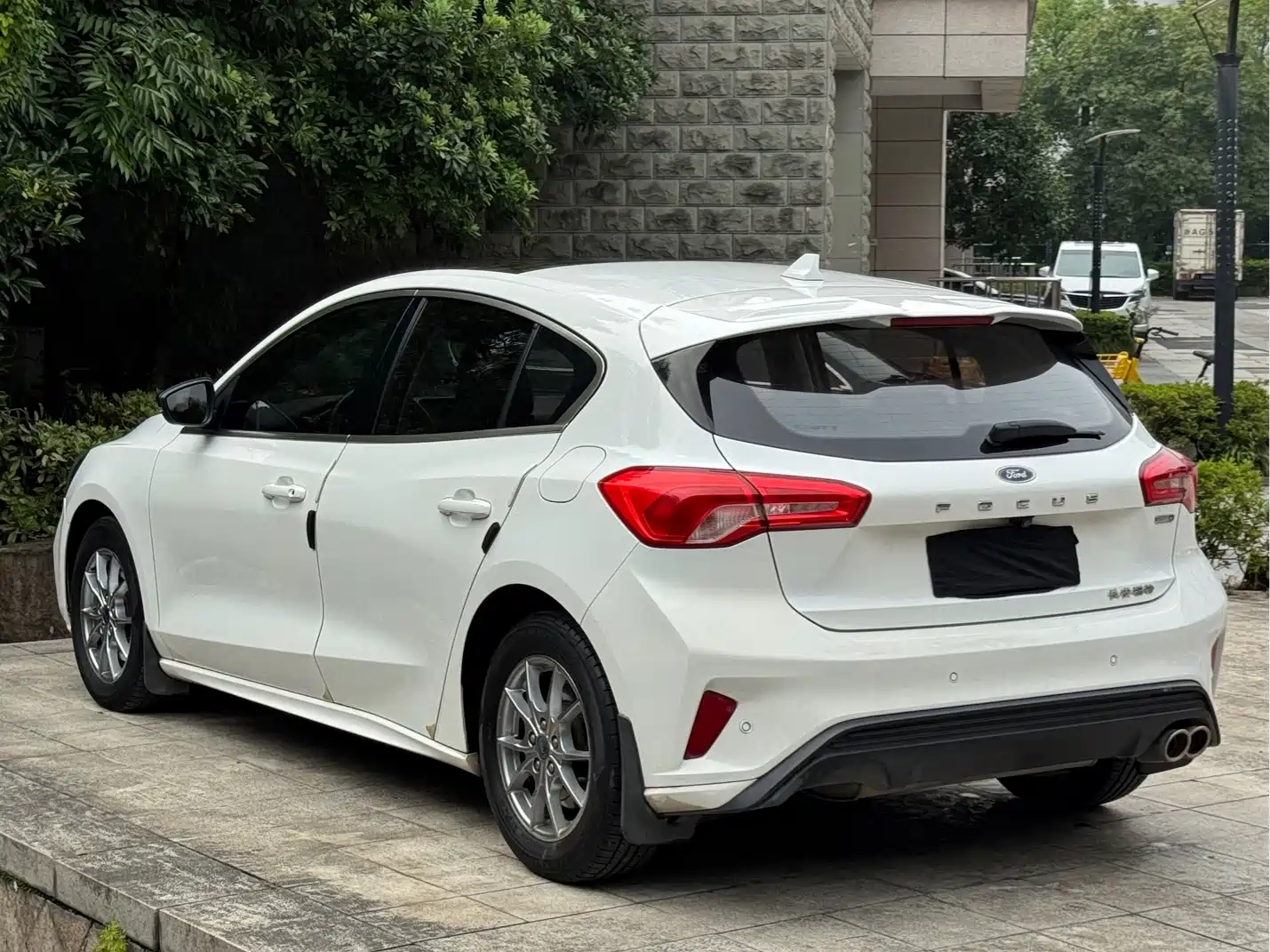 Фото 7 - Ford Focus