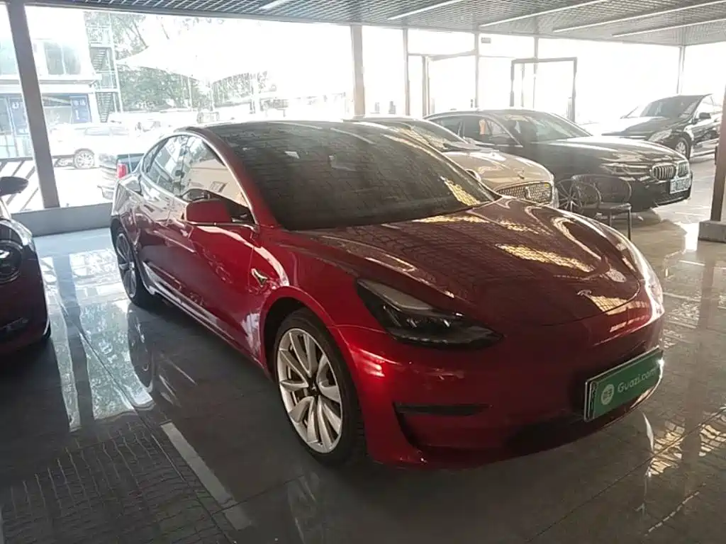Фото 4 - Tesla Model 3 (Import)