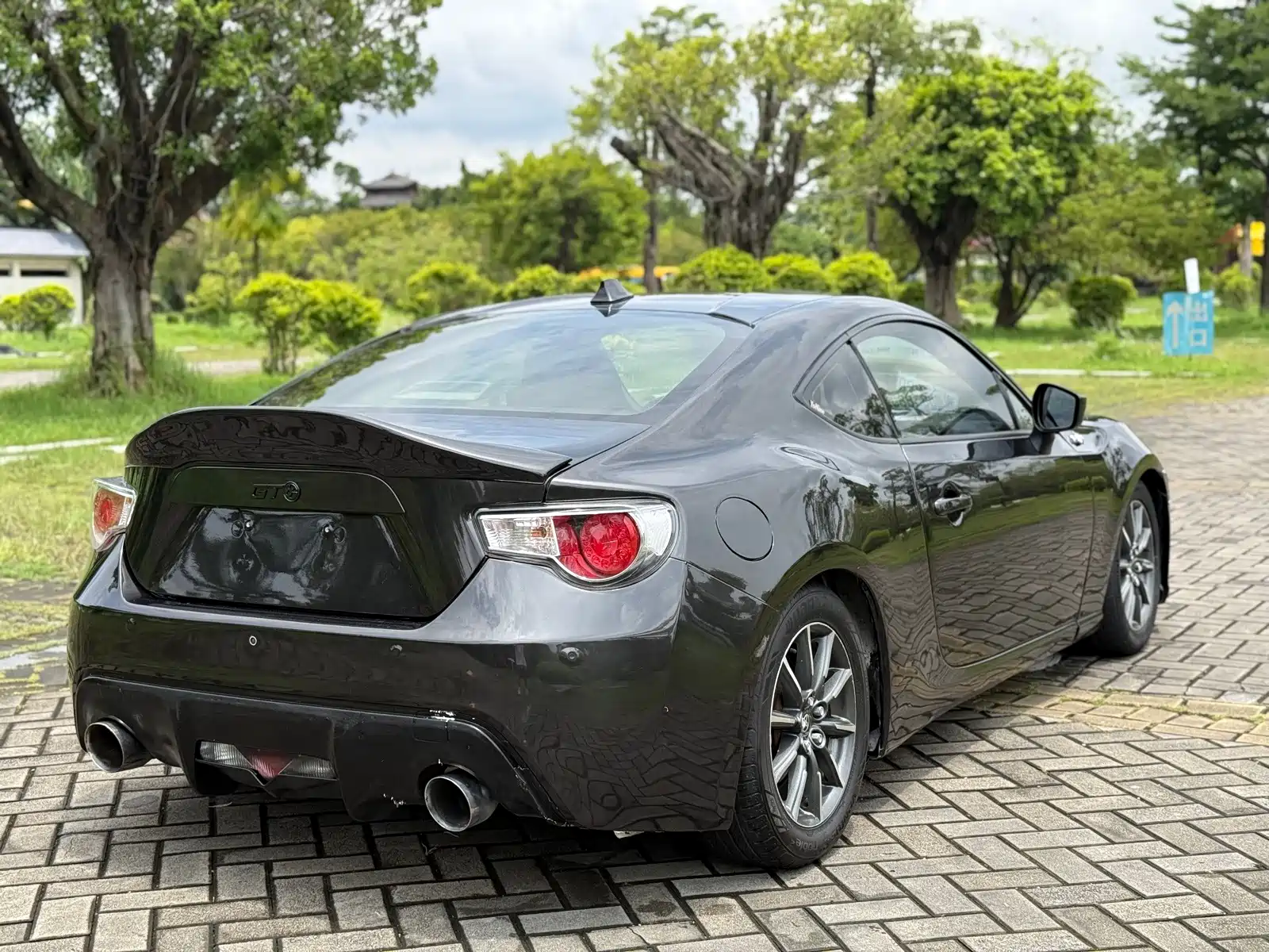 Фото 17 - Toyota 86