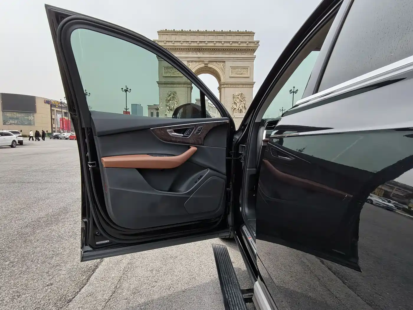 AUDI Q7