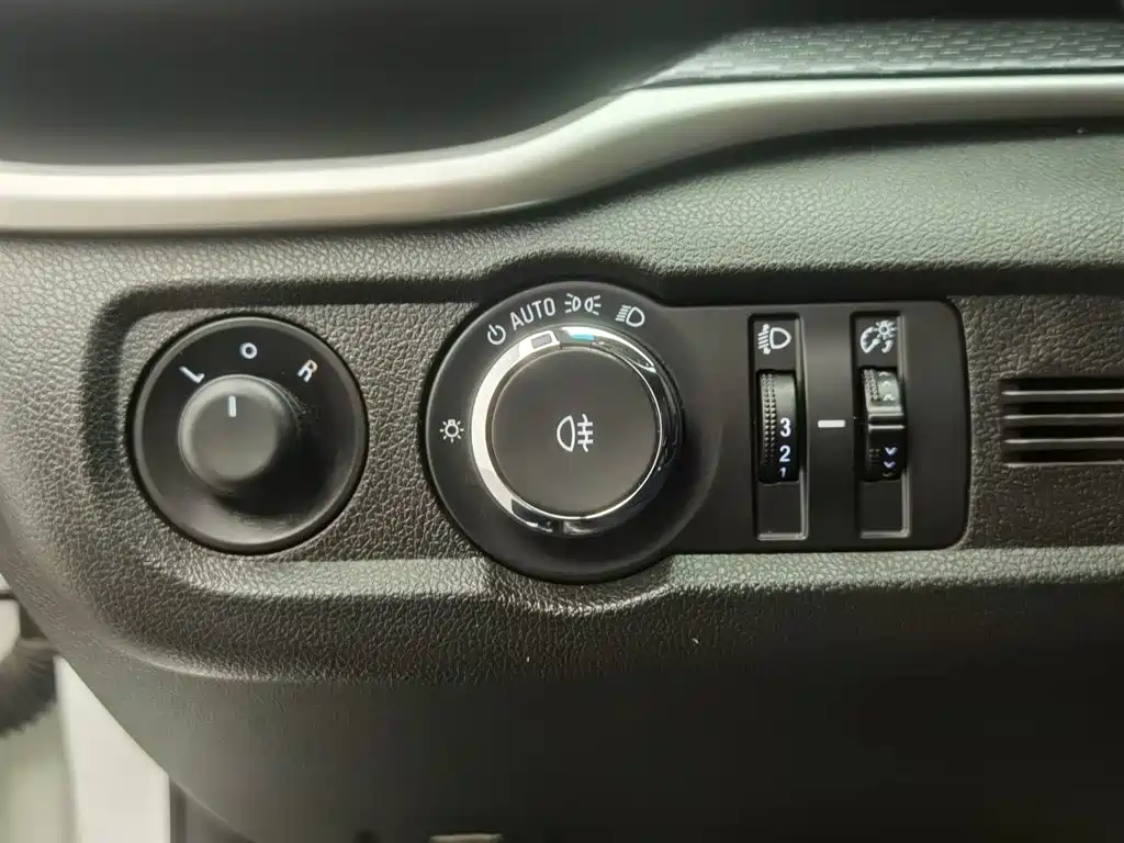Фото 21 - Buick Excelle