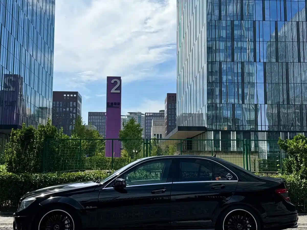 Mercedes-Benz C-Class AMG 2012 2010 AMG C 63 Sport Enhanced Edition