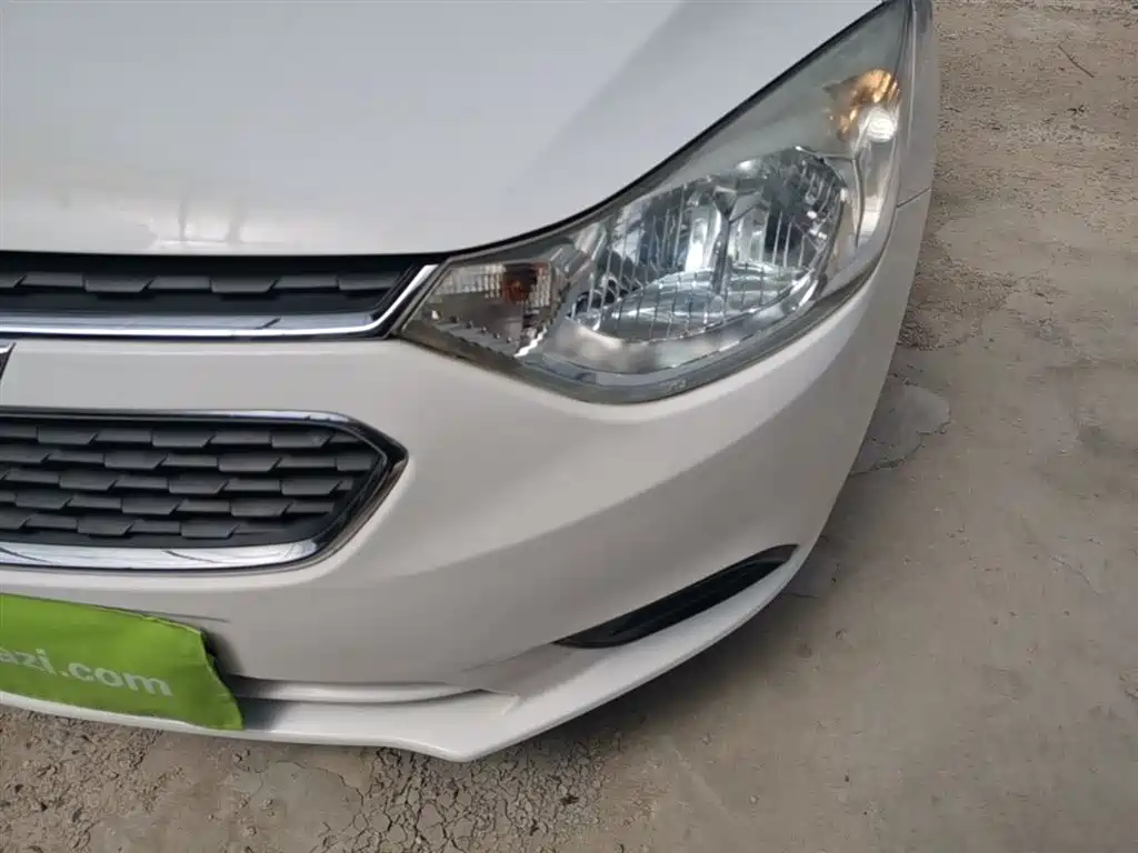 Chevrolet Sail 2018 Sail 3 1.5L Manual Ideal Sunroof фото 24