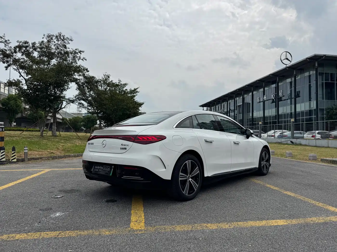 Mercedes-Benz EQE 2025 2025 500 4MATIC Pioneer