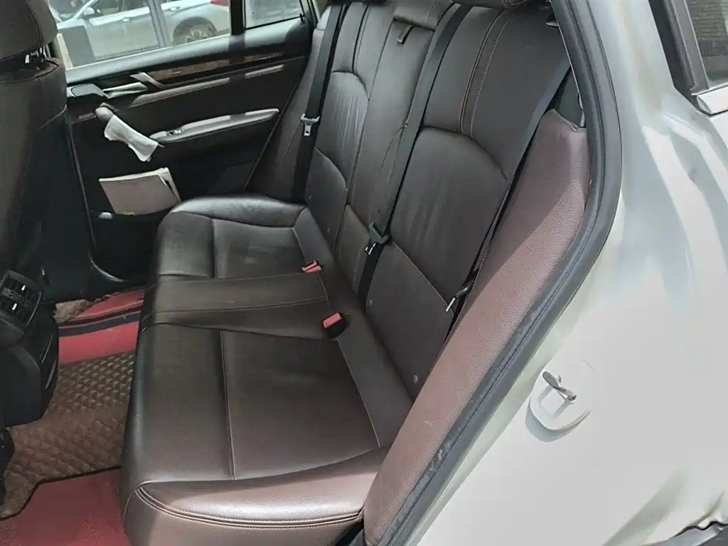 BMW X4 2014 xDrive20i X Design Package фото 15