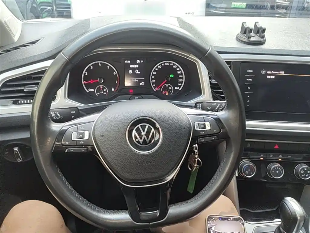 Volkswagen T-ROC 2021 Facelift 280TSI DSG 2WD Elite Smart Connect Edition фото 11
