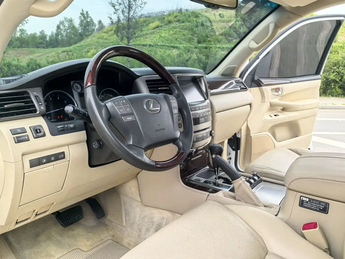 Lexus LX 2009 2009 570