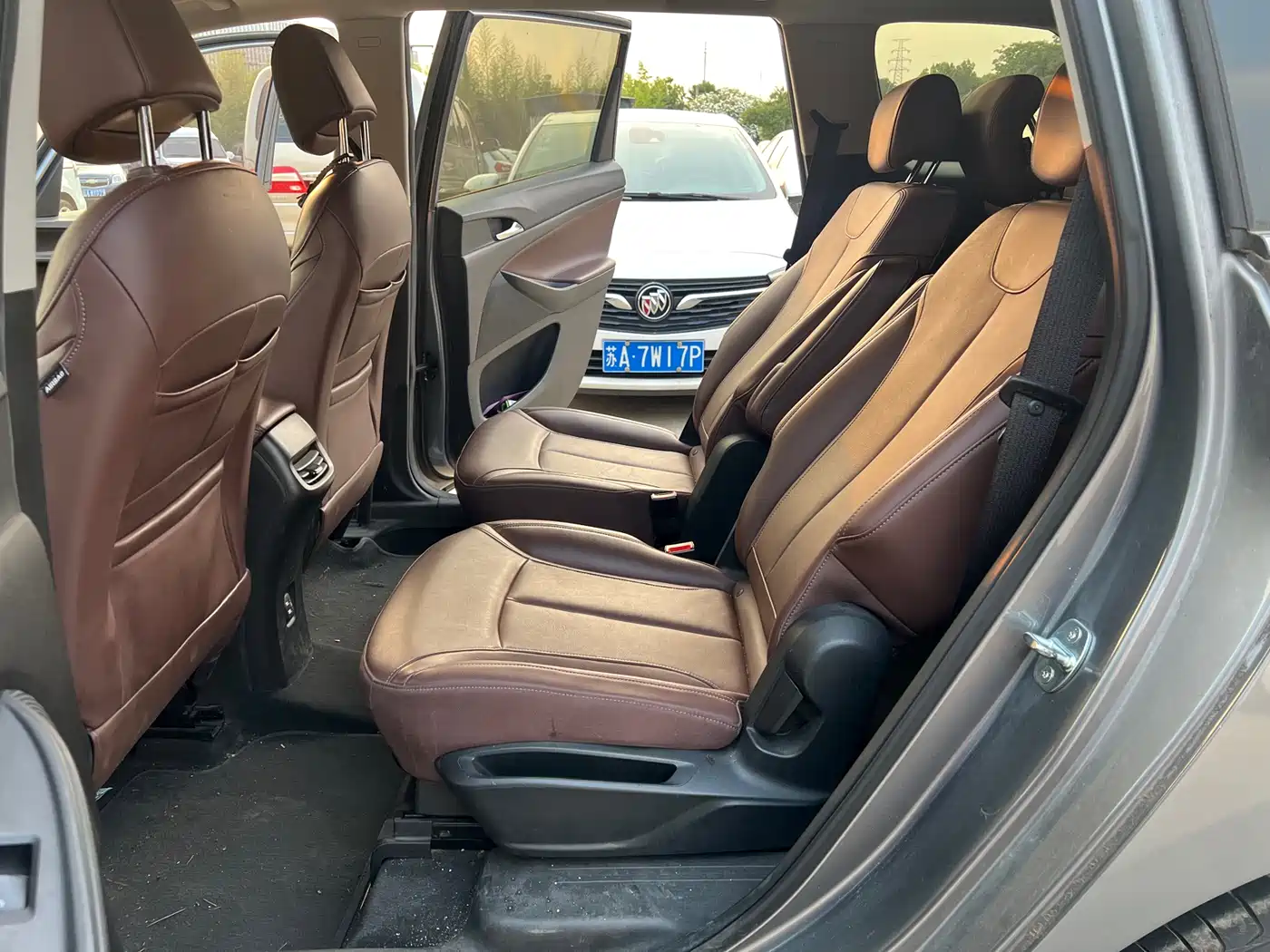 Buick GL6 2018 18T 6-Seater Luxury фото 5