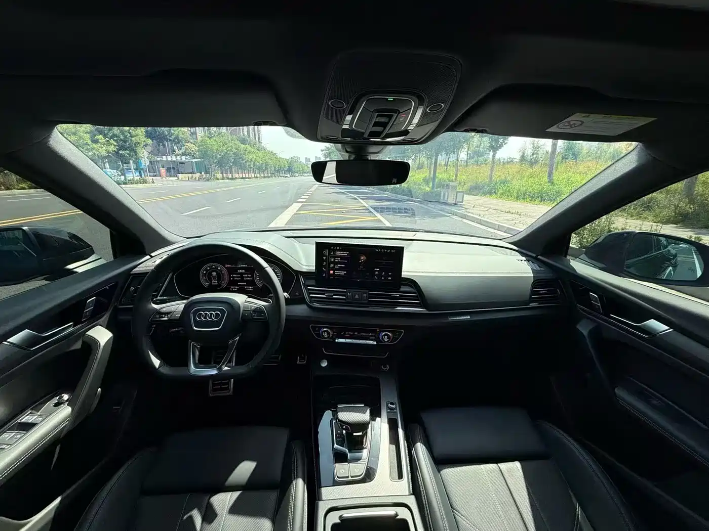 Audi Q5L 2025 40 TFSI Luxury Dynamic фото 13