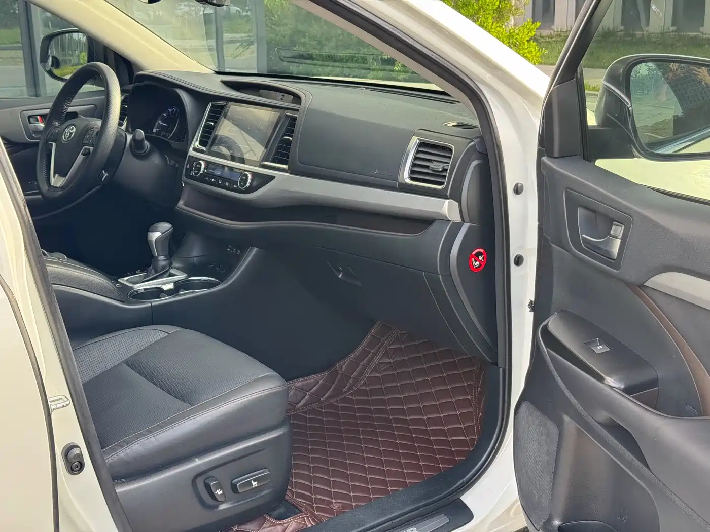 Toyota Highlander 2018 2.0T 4WD Luxury 7-seater (China V) фото 24