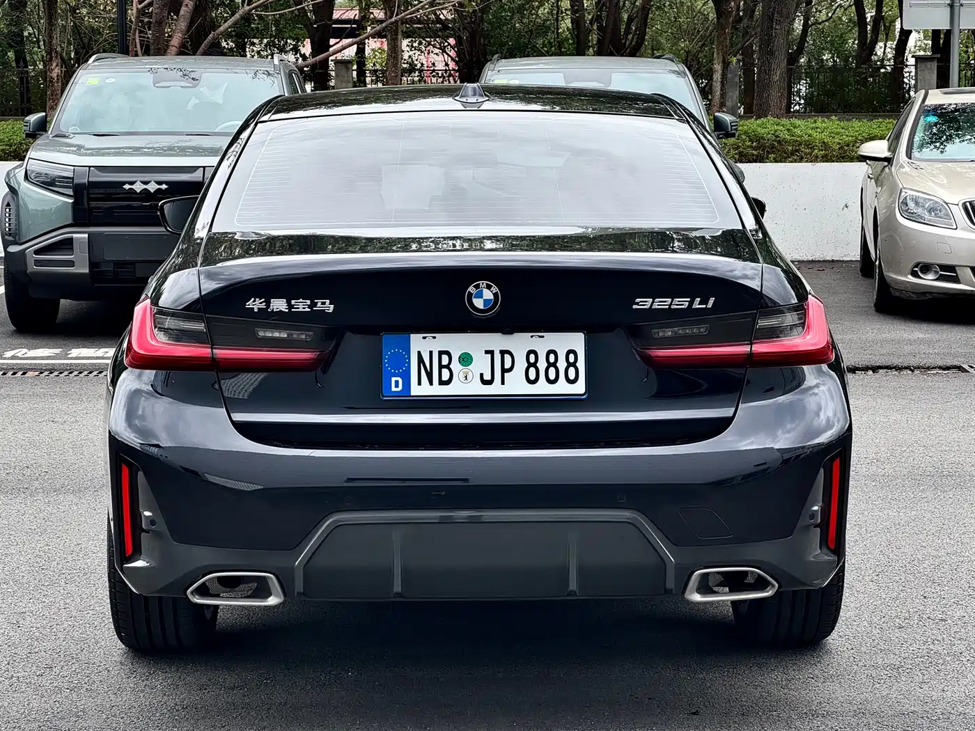 BMW 3 Series 2024 325Li M Sport Package фото 16