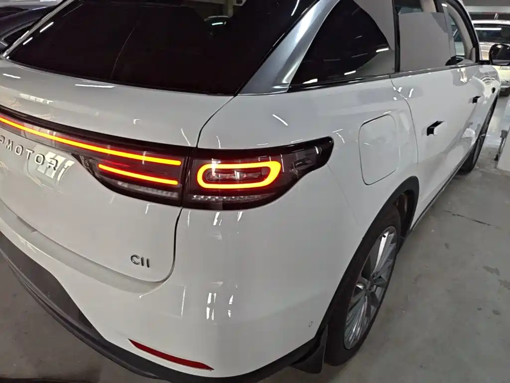 Фото 8 - Leapmotor C11