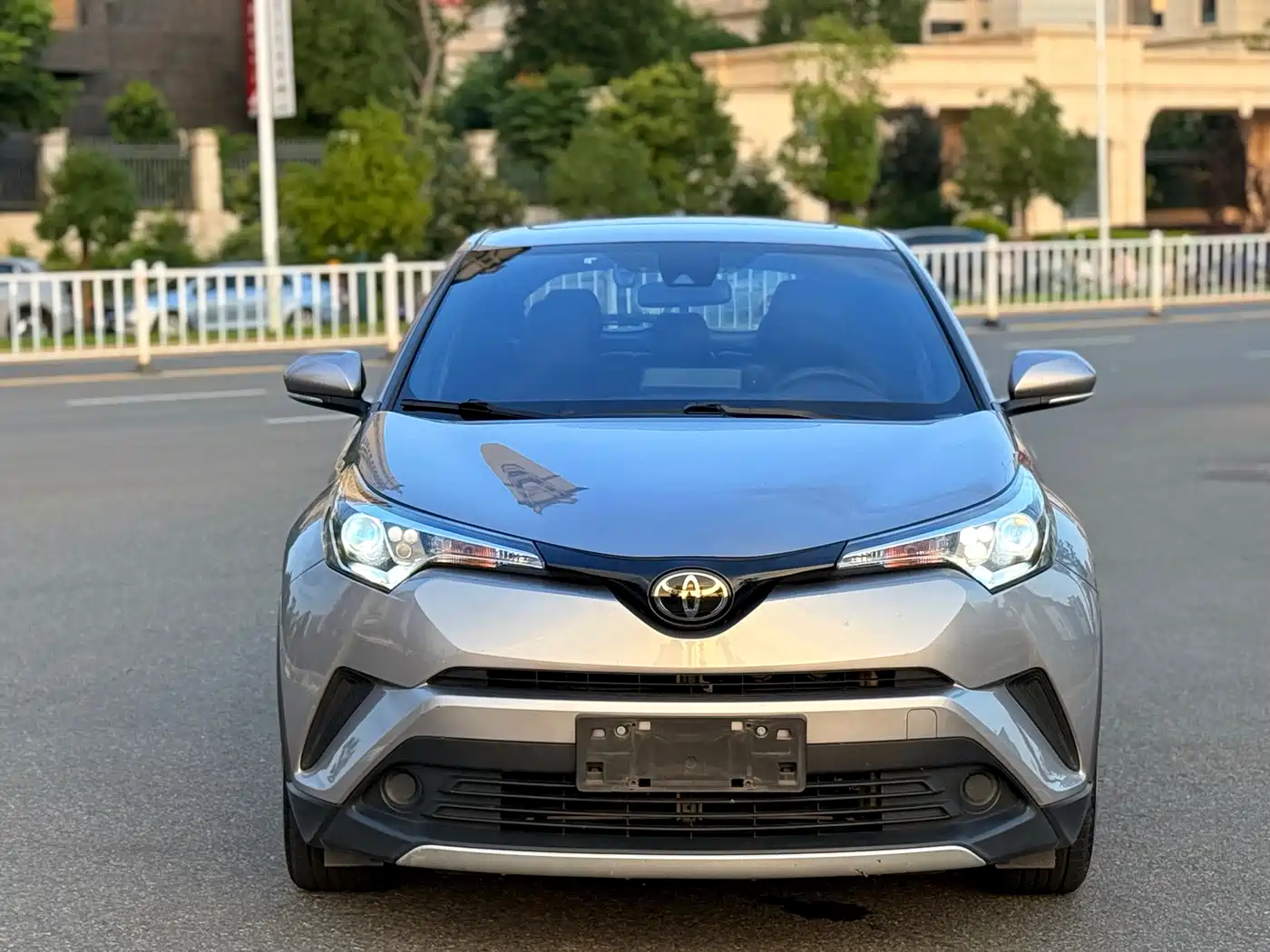 Toyota IZOA 2021 2.0L Yixiang Edition фото 2