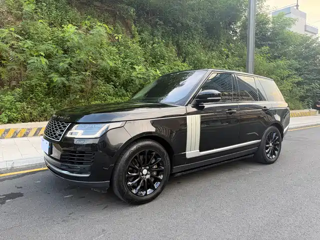  Land Rover Range Rover 2022 3.0 L6 360PS Golden Age Edition