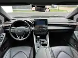 Фото 5 - Toyota Avalon