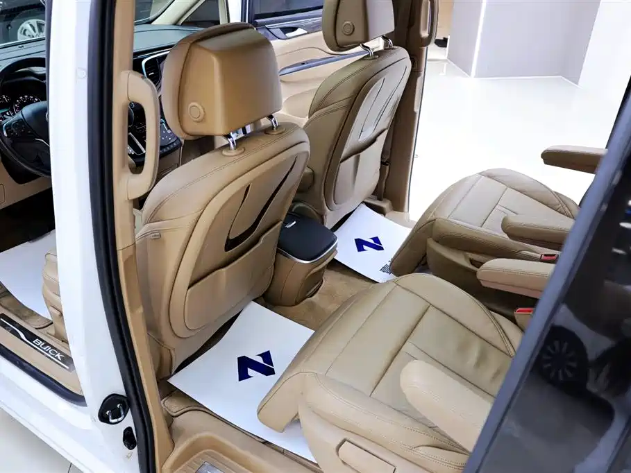 Buick GL8 2017 ES 28T Flagship China V фото 31