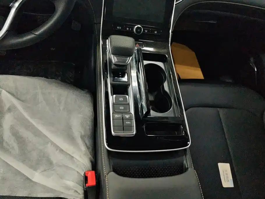 Roewe i6 MAX EV 2026 2022 EV 500 Sunroof Premium