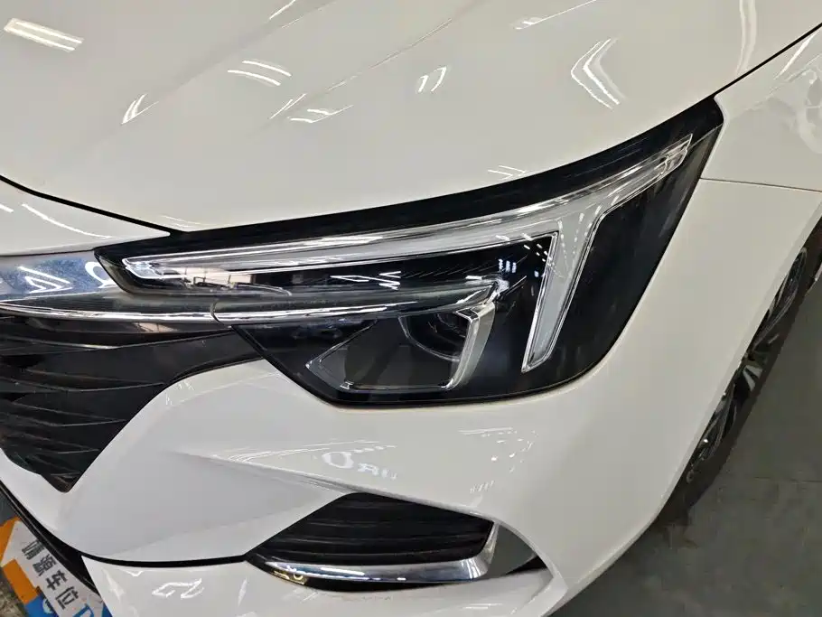 Roewe i6 MAX EV 2026 2022 EV 500 Sunroof Premium