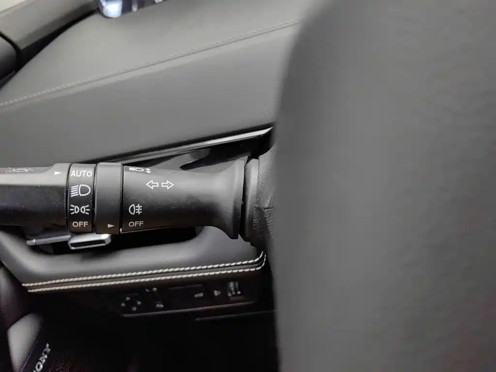 Changan UNI-K 2023 2024 2.0T FWD Global Edition