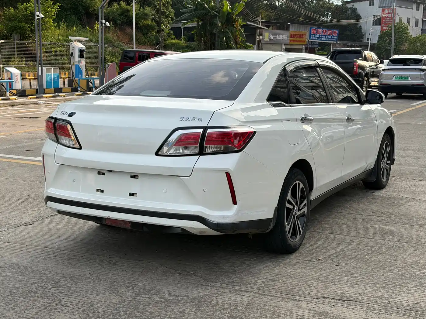 Venucia D60EV 2021 2020 Standard Range Smart Edition